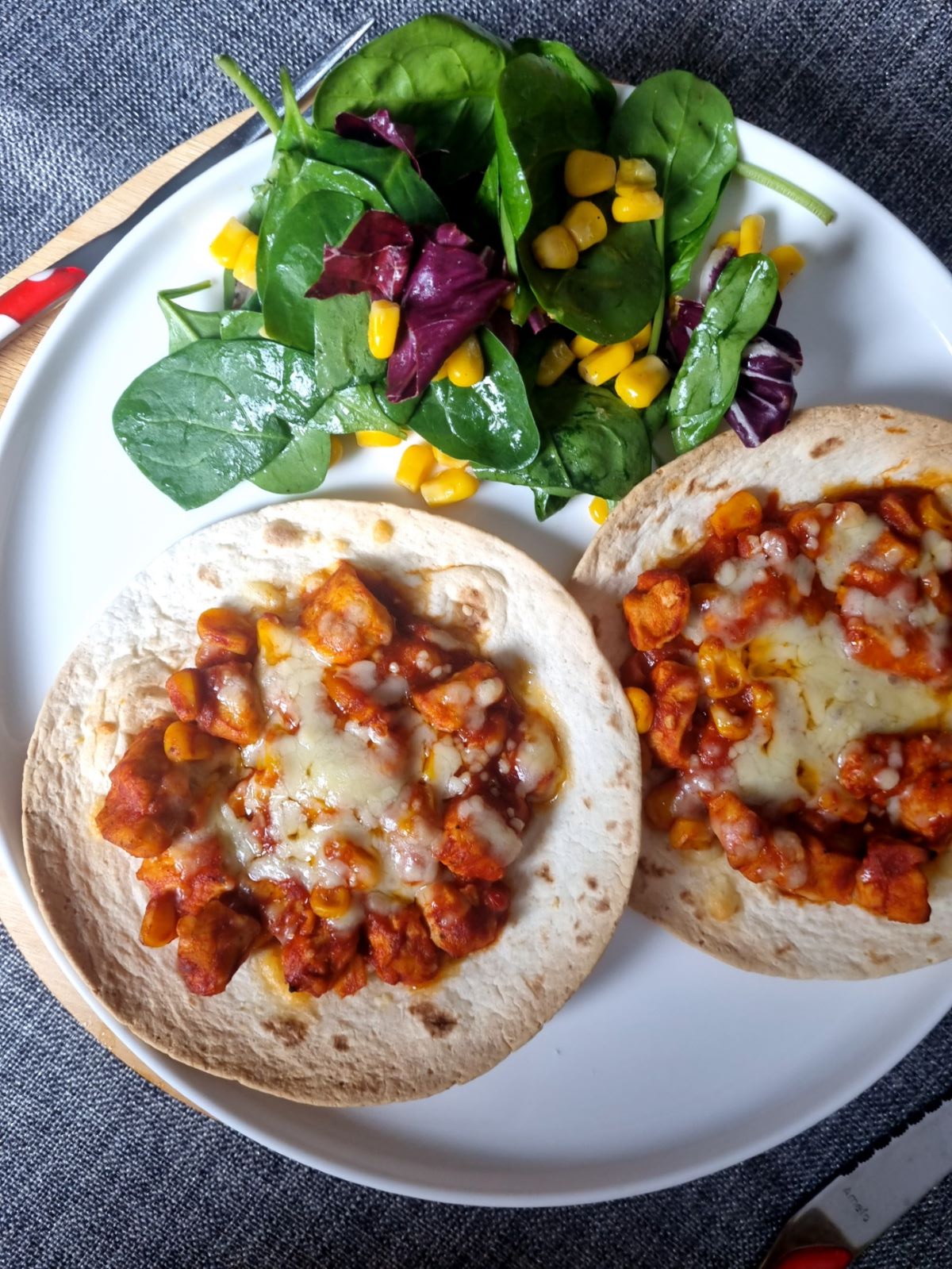 Mini tortillas poulet cheddar