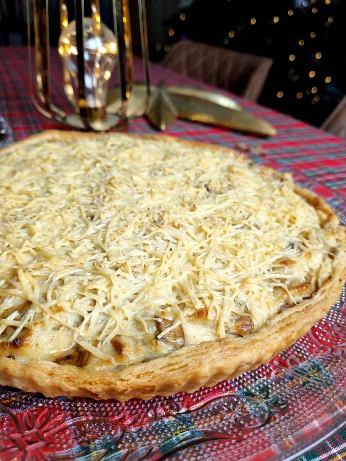 Tarte au boudin blanc, béchamel aux champignons