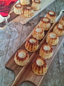 cannelés au surimi apéro