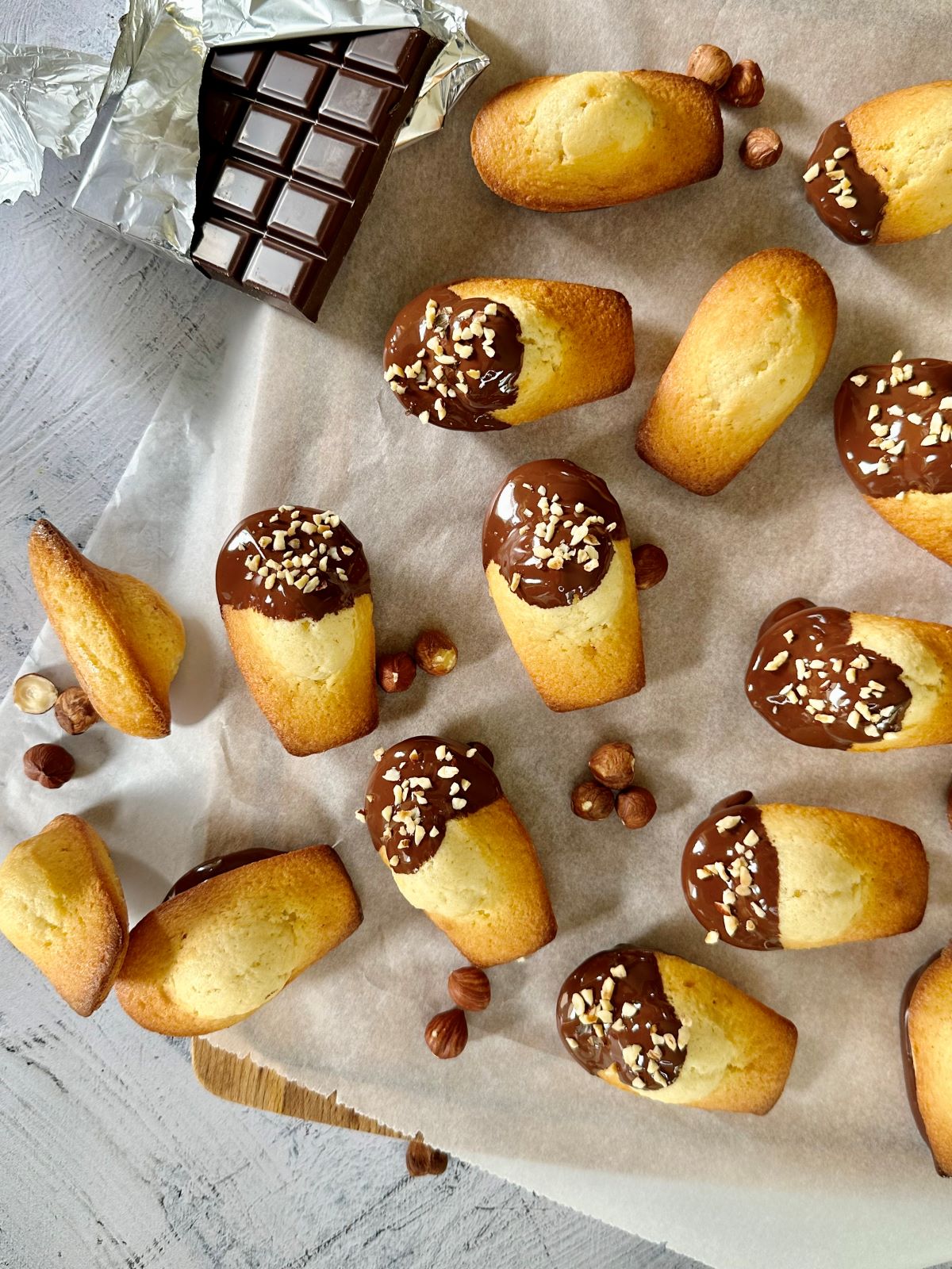 Madeleines enrobées de chocolat