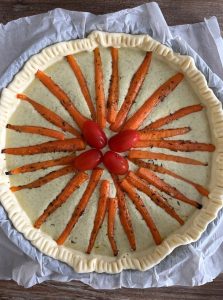 Tarte aux jeune spousses de carottes