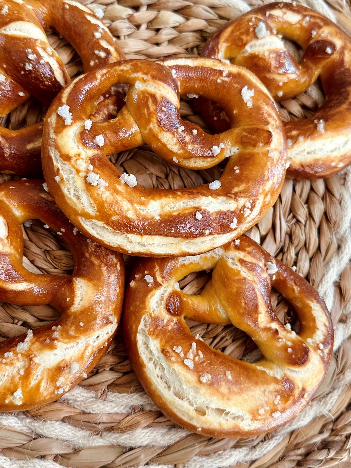 Faire les bretzels au gros sel