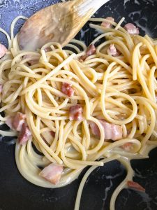 Spaghetti carbonara Pasta Queen