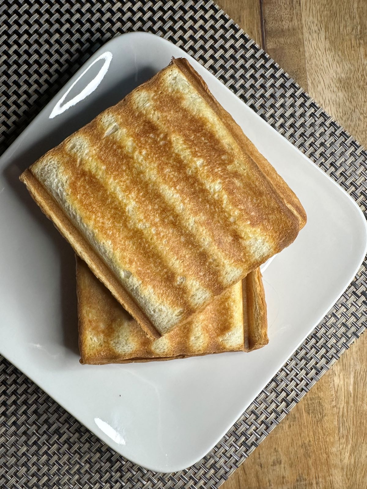 Croque-monsieur jambon raclette