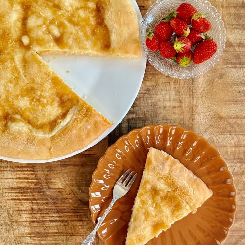 Tarte au sucre briochée, moelleuse de Bresse