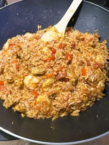 Réchauffer la jambalaya au wok électrique