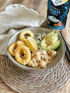 Poke bowl avec riz Taureau Ailé spécial Bowls et Salades