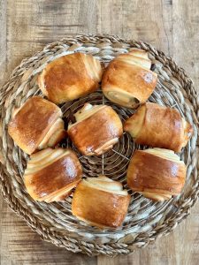 8 pains au chocolat briochés maison