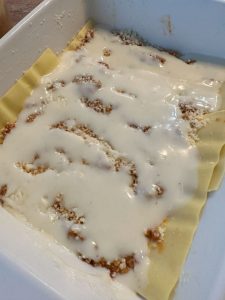 Pâtes, bolognaise, emmental béchamel