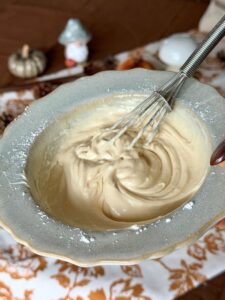 Glaçage maison au cream cheese, pour étaler sur cinnamon rolls
