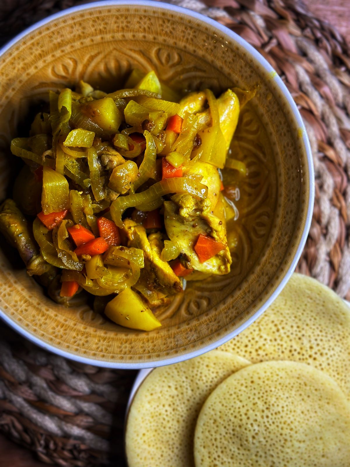 Tajine de poulet et crêpes mille trous