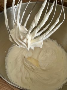 Ganache montée chocolat blanc vanille