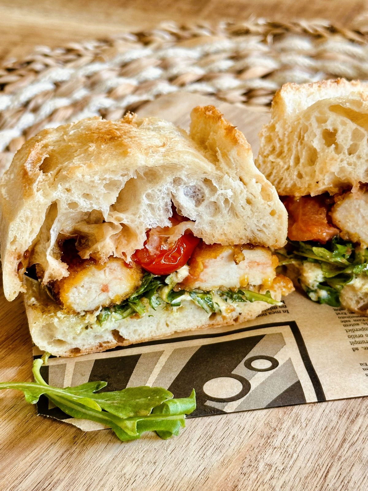 Sandwich baguette pesto, poulet, tomate