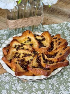 Brioche eprdue en moule, cuisson au four
