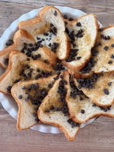 Brioche perdue au four avant cuisson