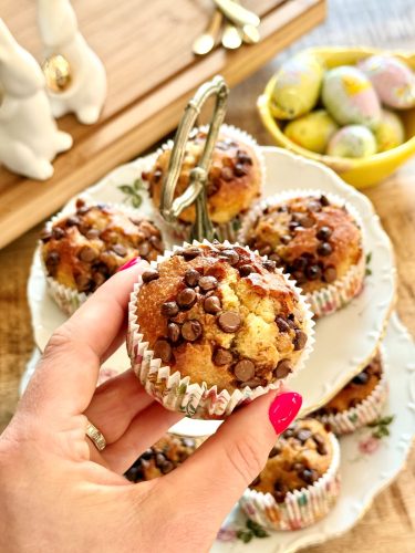 Muffin moelleux à la banane, avec des pépites de chocolat au lait
