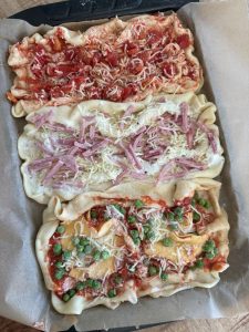 3 pizzas froissées