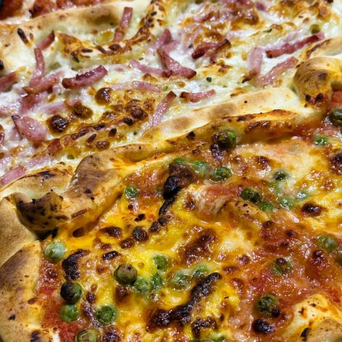 Pizza froissée, aux 3 garnitures