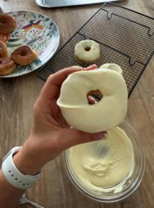 Glaçage donuts au chocolat blanc