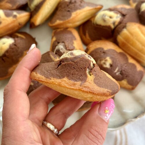Madeleines marbrées au cacao