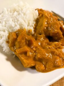 cari de poulet et riz