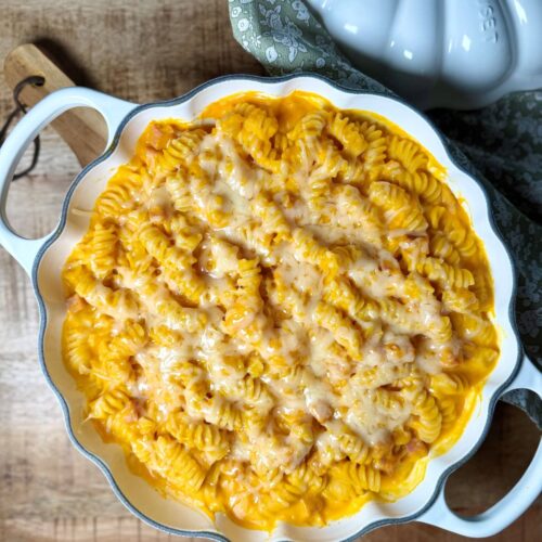 Pâtes sauce crémeuse au poitmarron avec jambon et fromage