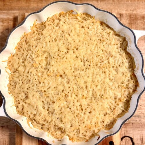 Gratin de riz crémeux avec du fromage