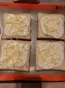 pain, béchamel au comté, comté
