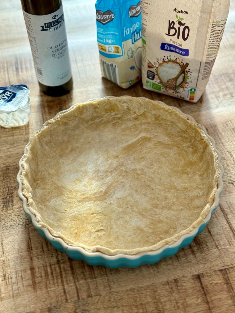 Pâte à tarte à l'huile d'olive et skyr, légère