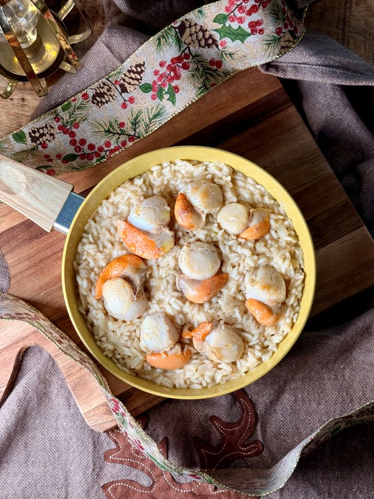 Risotto crémeux pour les fêtes avec des noix de saint jacques