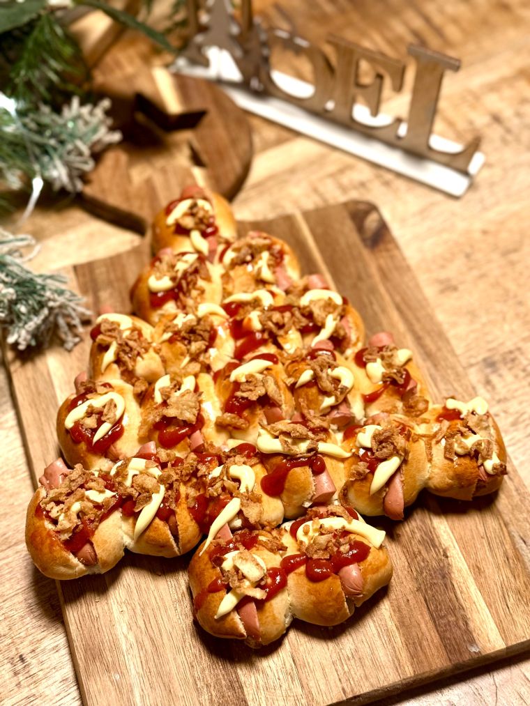 mini-hot-dog-sapin hot dogs en sapin pour l'apéro