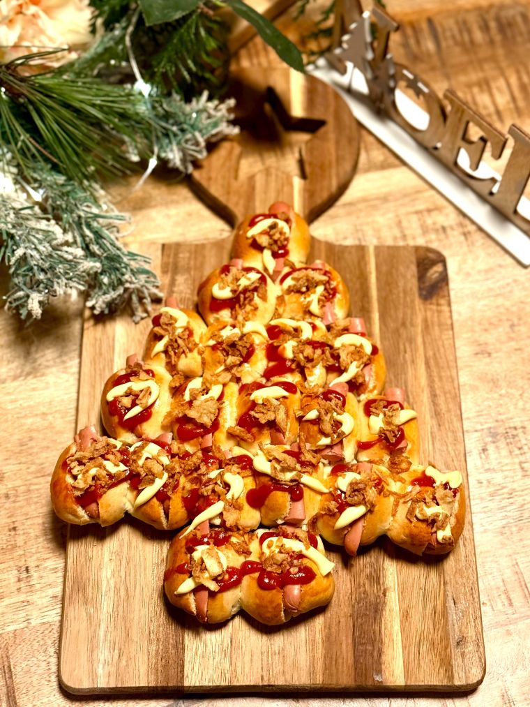 sapin-apero-hot-dog sapin apéritif à partager en mini hot dogs