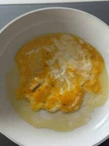 cuire l'omelette