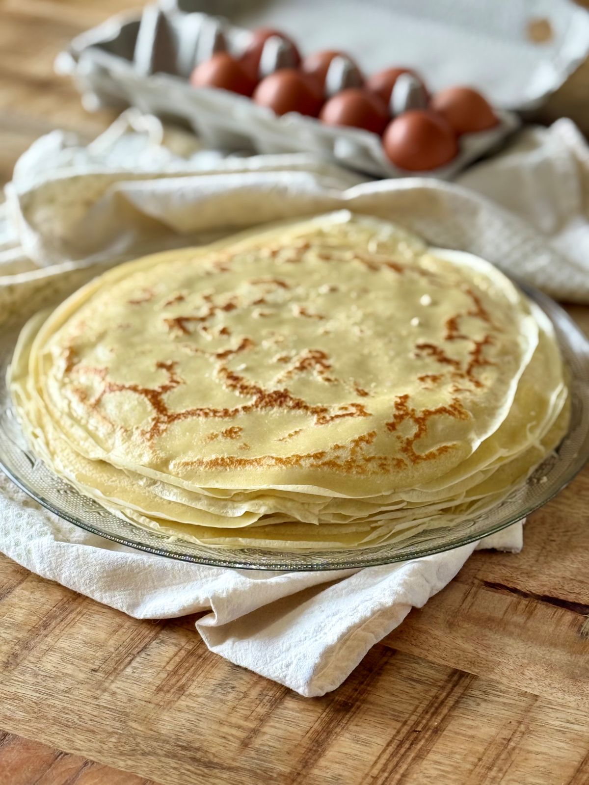 Pâte à crêpes pour des crêpes moelleuses avec le Thermomix