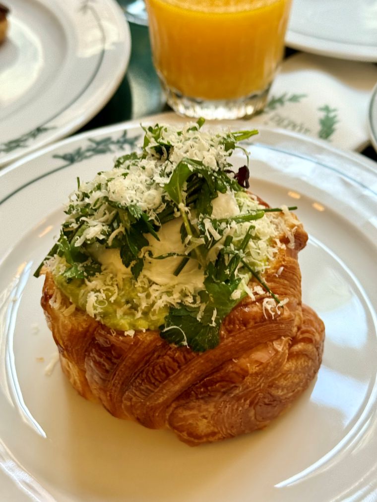 Croissant Avocado Dépôt Légal Paris
