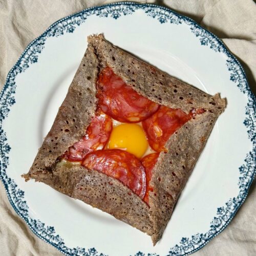 Galette de blé noir au chorizo