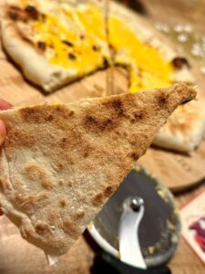 dessous de la pizza cuite en four ferrari