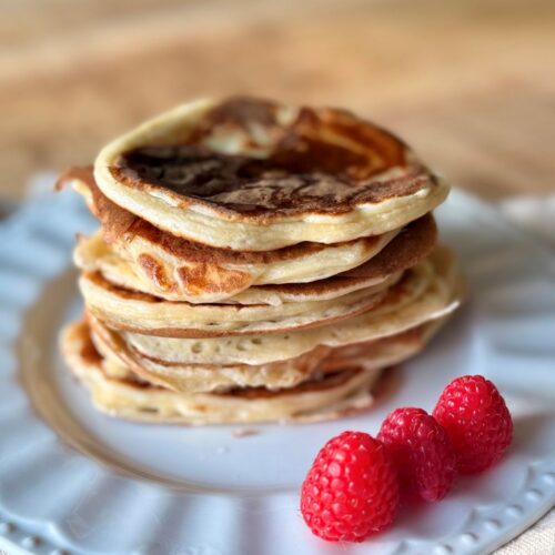 Pancakes protéinés et moelleux avec du cottage cheese