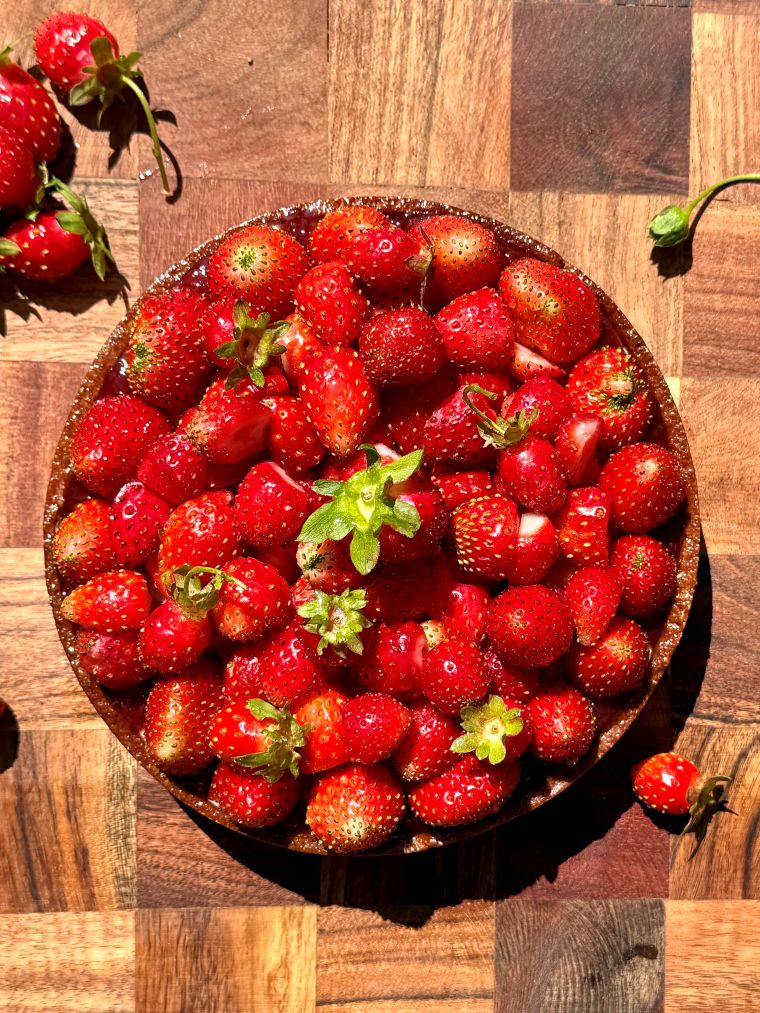 tarte aux fraises, crème d'amande et crème vanille